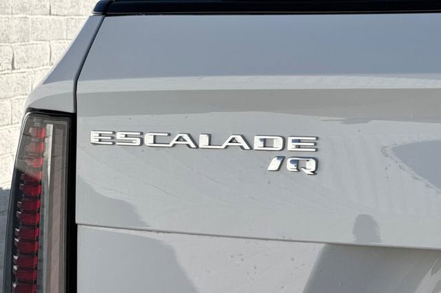 2025 Cadillac ESCALADE IQ Sport 2