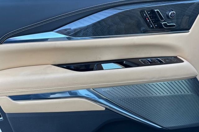 2025 Cadillac ESCALADE IQ Sport 2