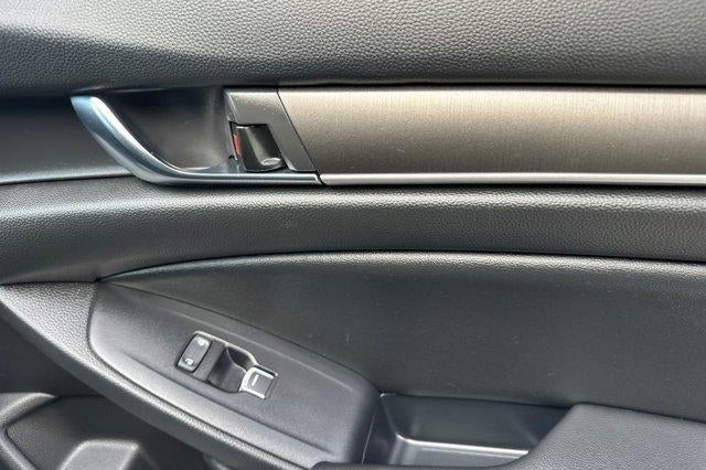 2022 Honda Accord Sedan LX 1.5T CVT