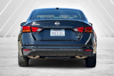 2025 Nissan Altima SV
