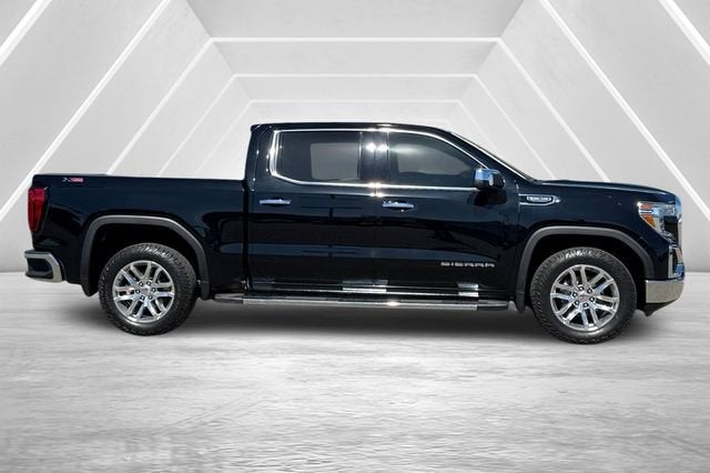 2019 GMC Sierra 1500 Crew Cab Short Box 4-Wheel Drive SLT