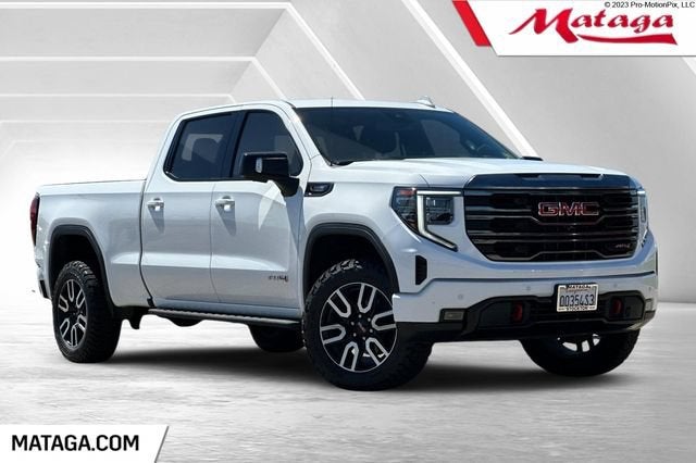 2023 GMC Sierra 1500 AT4
