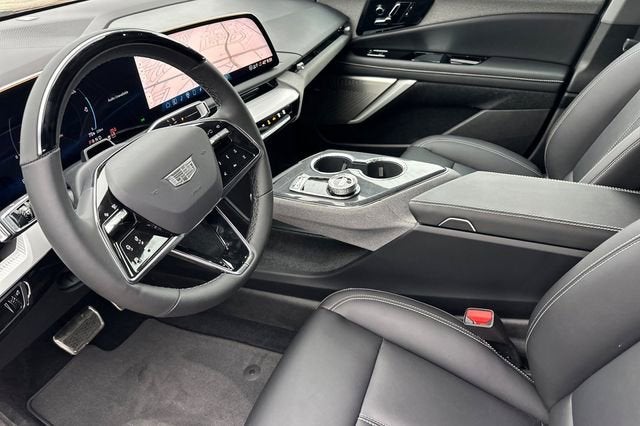 2026 Cadillac OPTIQ Luxury