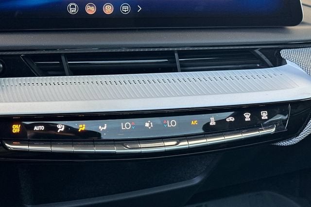 2027 Cadillac OPTIQ Luxury