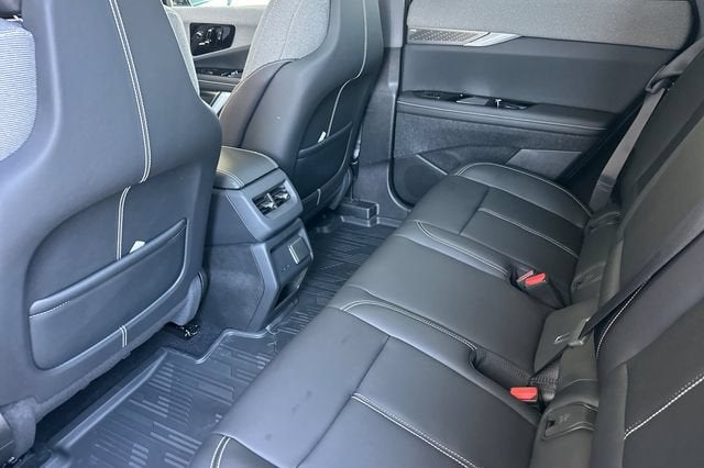 2027 Cadillac OPTIQ Luxury