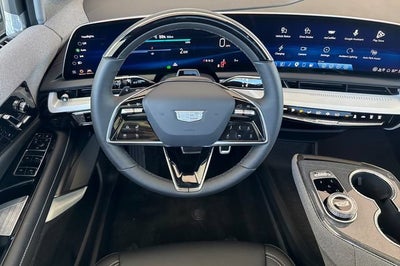2027 Cadillac OPTIQ Luxury
