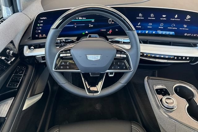 2027 Cadillac OPTIQ Luxury