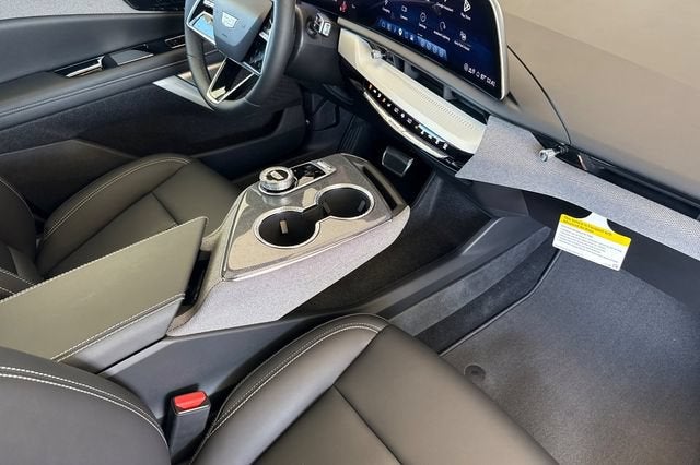 2027 Cadillac OPTIQ Luxury