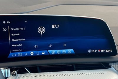 2027 Cadillac OPTIQ Luxury