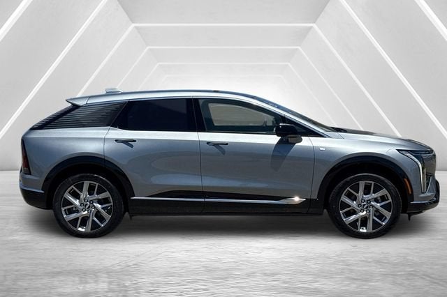 2027 Cadillac OPTIQ Luxury