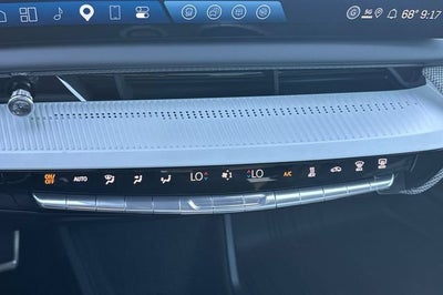 2027 Cadillac OPTIQ Luxury