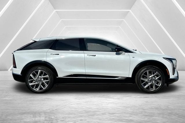2027 Cadillac OPTIQ Luxury