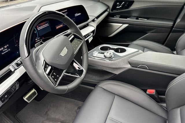 2026 Cadillac OPTIQ Luxury