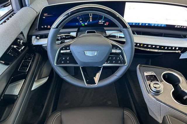 2027 Cadillac OPTIQ Luxury