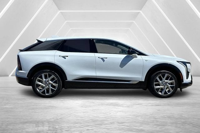 2027 Cadillac OPTIQ Luxury