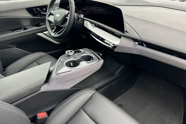 2026 Cadillac OPTIQ Luxury