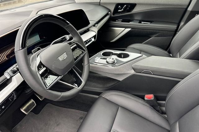 2026 Cadillac OPTIQ Luxury