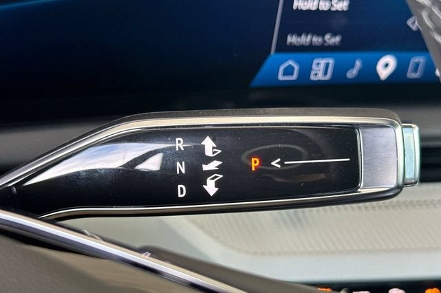 2027 Cadillac OPTIQ Luxury