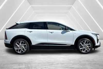 2027 Cadillac OPTIQ Luxury