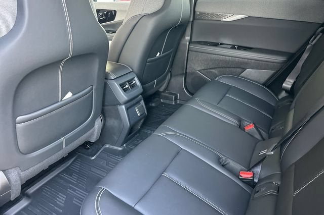 2027 Cadillac OPTIQ Luxury