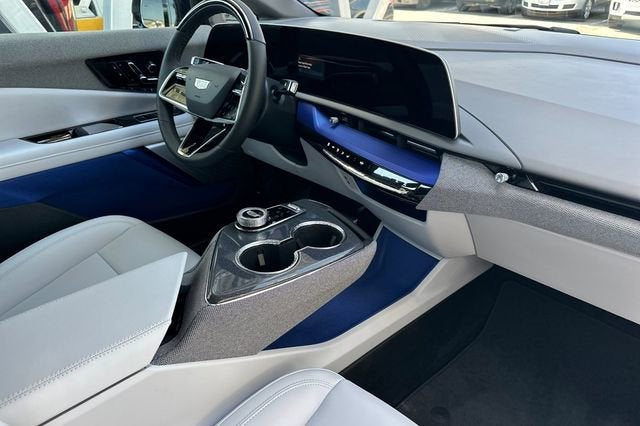 2026 Cadillac OPTIQ Luxury