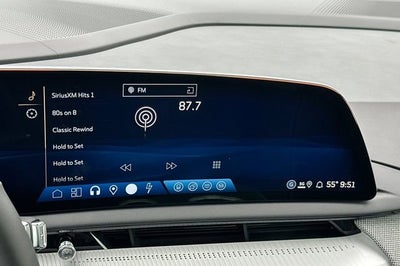 2025 Cadillac OPTIQ Luxury 1