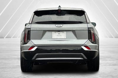 2025 Cadillac OPTIQ Luxury 1