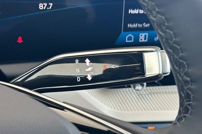 2025 Cadillac OPTIQ Luxury 1