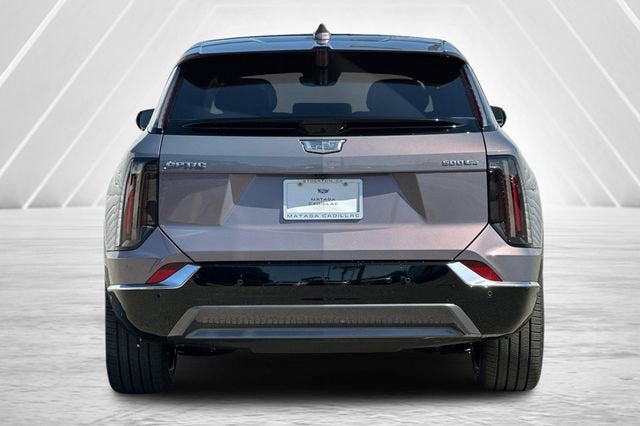 2025 Cadillac OPTIQ Luxury 1