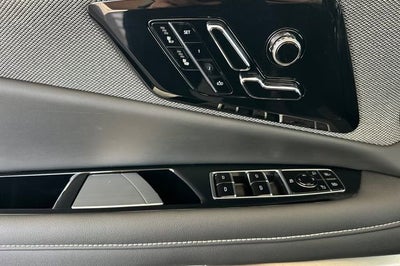 2025 Cadillac OPTIQ Luxury 1