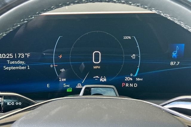 2027 Cadillac OPTIQ Premium Luxury