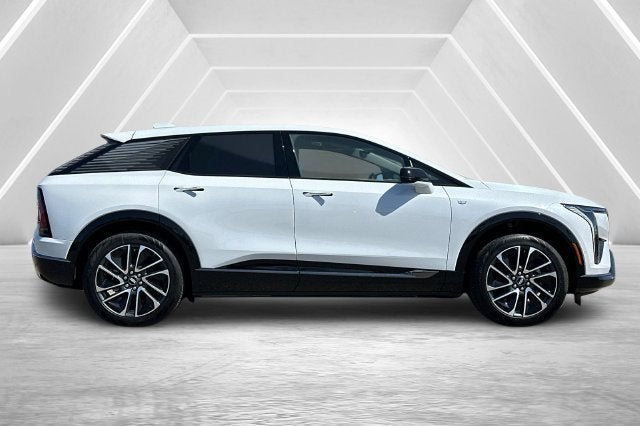 2027 Cadillac OPTIQ Premium Sport