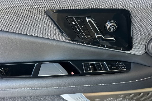2027 Cadillac OPTIQ Premium Sport