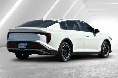 2025 Kia K4 EX