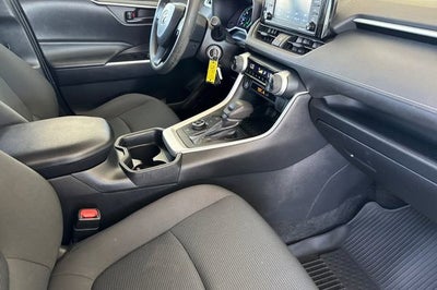 2020 Toyota RAV4 Hybrid LE