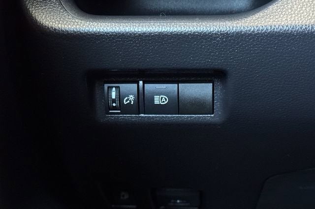 2020 Toyota RAV4 Hybrid LE