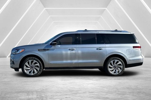 2024 Lincoln Navigator L Reserve