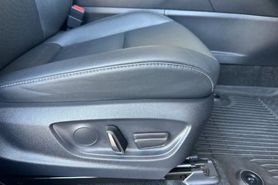 2025 Toyota Crown Signia XLE