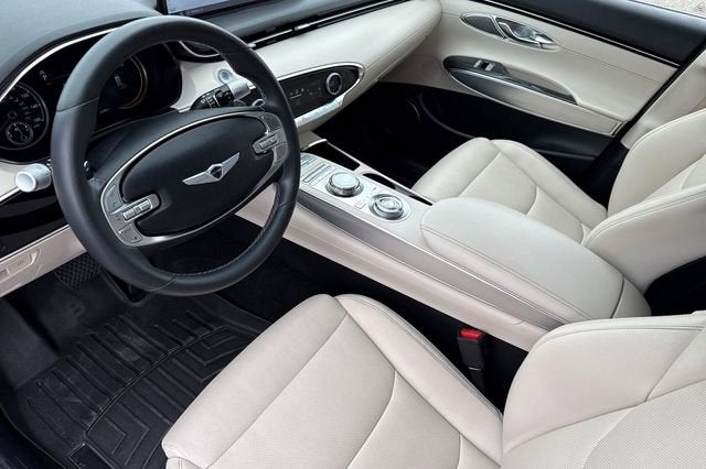 2022 Genesis GV70 2.5T