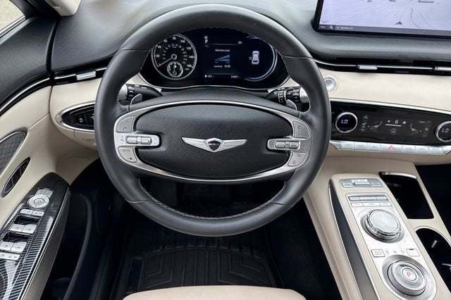 2022 Genesis GV70 2.5T